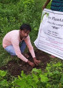 जिले के युवाओं ने किया वृक्षारोपण ,प्रकृति लोक पर्व “हरेला” के अवसर पर माटी संस्था देहारादून के सहयोग से रोहतास जिले के हुरका ग्राम पंचायत में वृक्षारोपण व संरक्षण संकल्प कार्यक्रम का आयोजन।