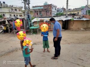 करोना काल में सासाराम के युवा ट्रेनी पत्रकार ने यूं मनाया जन्मदिन..लोग बोले वाह !! करोना काल में सासाराम के युवा ट्रेनी पत्रकार ने यूं मनाया जन्मदिन..लोग बोले वाह !!