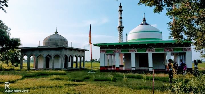 सासाराम के युवक ने बना डाला तुलसी ग्राम, मस्जिद और स्कूल को भी दिलाया पेड़ो का छांव 3 Mosque Katdihari