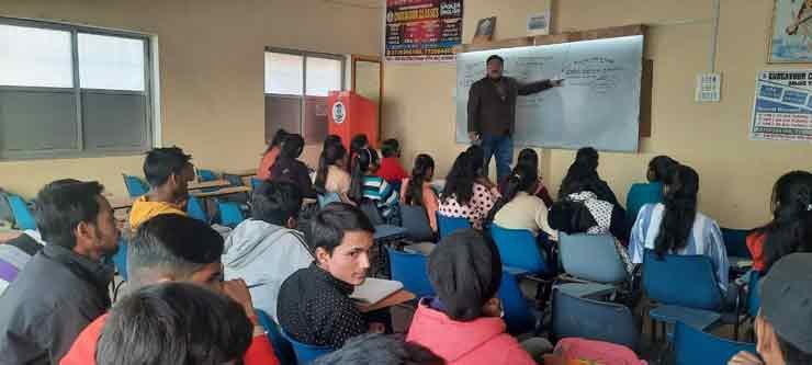 बच्चो को क्वालिटी एजुकेशन , बड़ों को नौकरियों की सौगात लेकर आई है Origin Classes Sasaram 10 WhatsApp Image 2021 02 07 at 8.09.22 PM