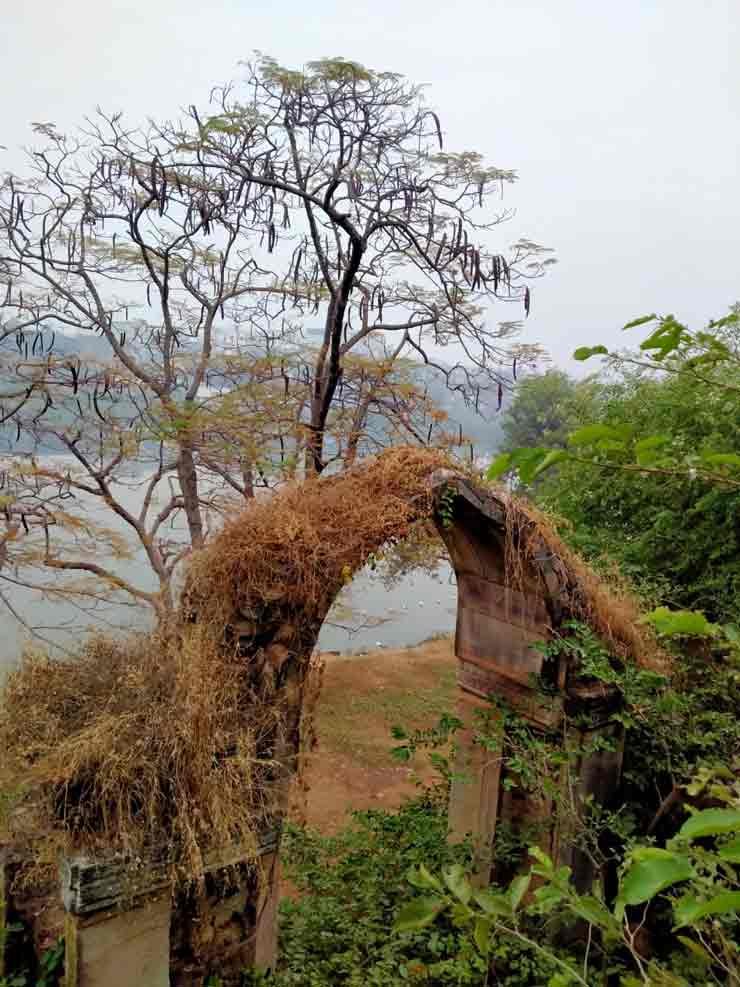 सासाराम बिहार में इस्लाम शाह सूरी का अधूरा रौजा और ऐतिहासिक मकबरा