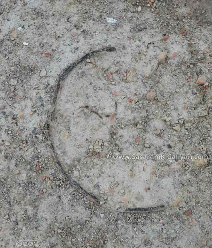 सासाराम के सेनुआर उत्खनन में मिले नवपाषाणकालीन सभ्यता के प्रमाण | Neolithic Civilization at Senuar Excavation Site 7 सेनुआर सभ्यता से संबंधित प्राचीन पात्र, अनाज रखने की कोठी जैसा आकार