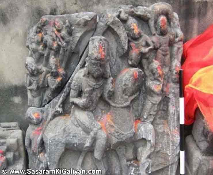 Lerua Sasaram History - सासाराम के लेरूआ गांव में बिखरे पूर्व मध्यकालीन मंदिर के अवशेष और प्राचीन शिलाखंड
