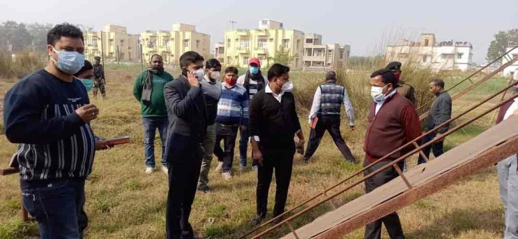 नेहरू पार्क का होगा कायापलट , 7 ओपन जिम व पार्क के लिए टेंडर प्रोसेस पूरा | Gyms and children parks soon in sasaram 6 नेहरू पार्क का निरीक्षण कार्य