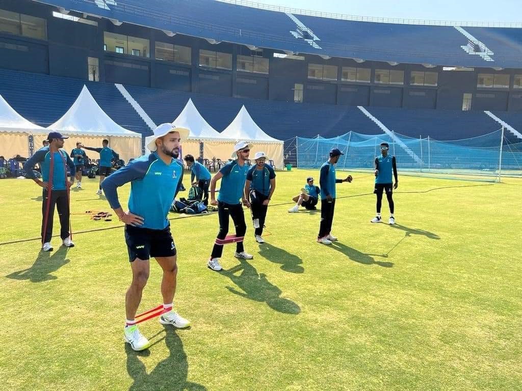 आईपीएल में सासाराम के आकाशदीप को खेलता देख गदगद हैं जिलावासी , किसान परिवार से हैं आकाशदीप | IPL RCB Bengaluru Akashdeep 1 आईपीएल खिलाडी आकाशदीप की तस्वीर