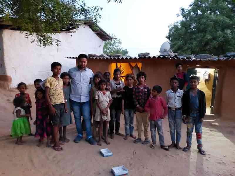 Sasaram Ki Galiyan का सामाजिक सेवा कार्यक्रम और जरूरतमंद परिवारों से मुलाकात